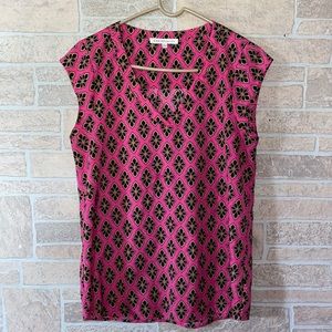 ✅Daniel Rainn Sleeveless V Neck Blouse